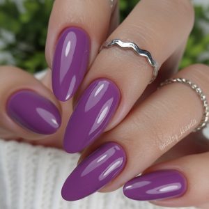 Лилави гел лакове